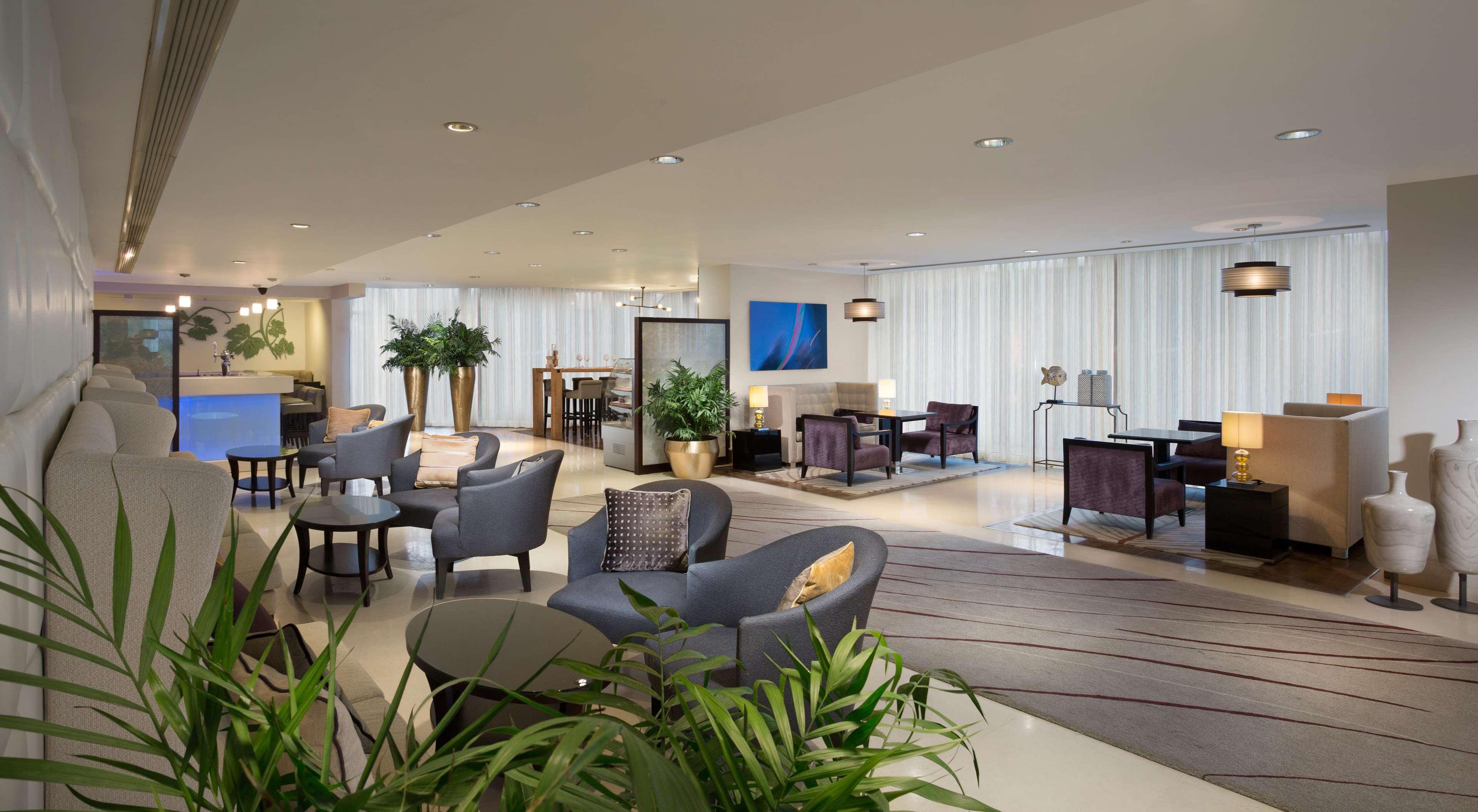 Carlton - Luxury On The Hotel Tel-Aviv