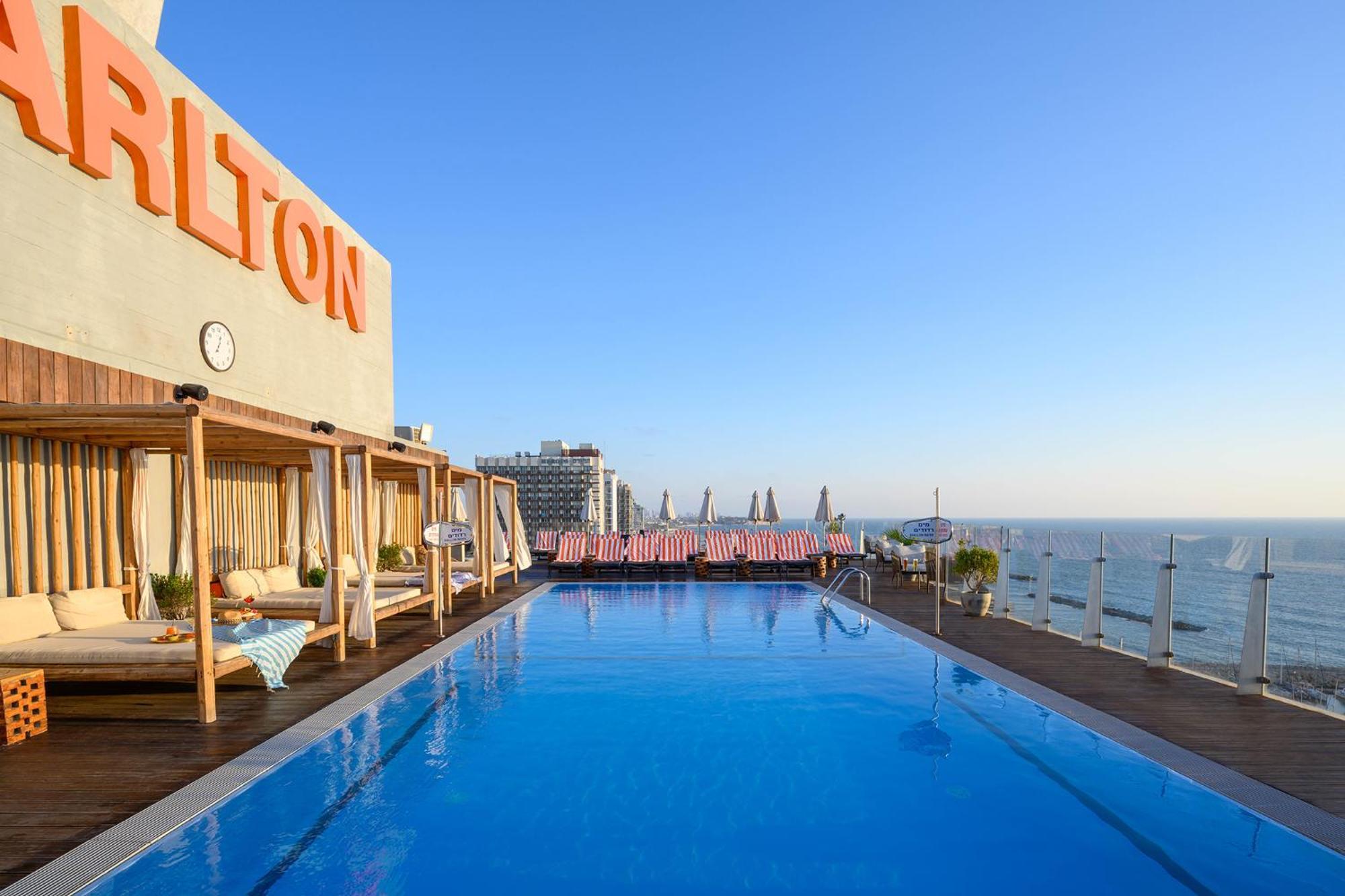 Carlton - Luxury On The Hotel 5*